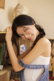 草莓穆斯塔联系方式